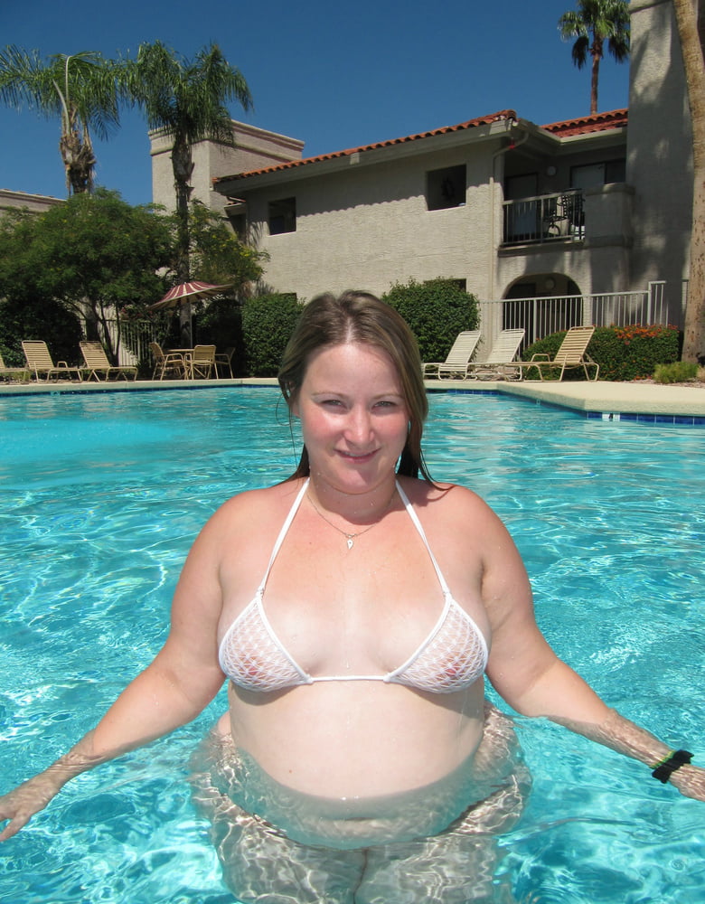 Fat Girls Like The Pool Too 11 Pics Xhamster