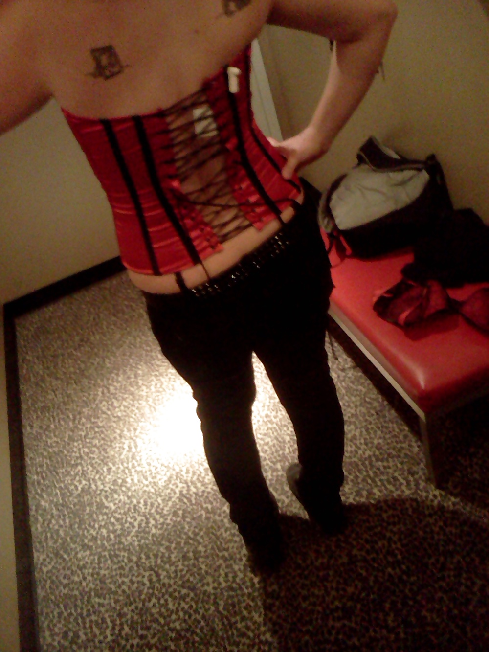 Selfshoot Girl 1 adult photos