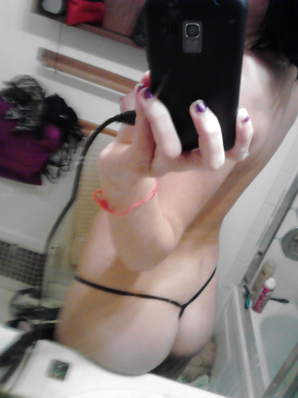 Caroline adult photos