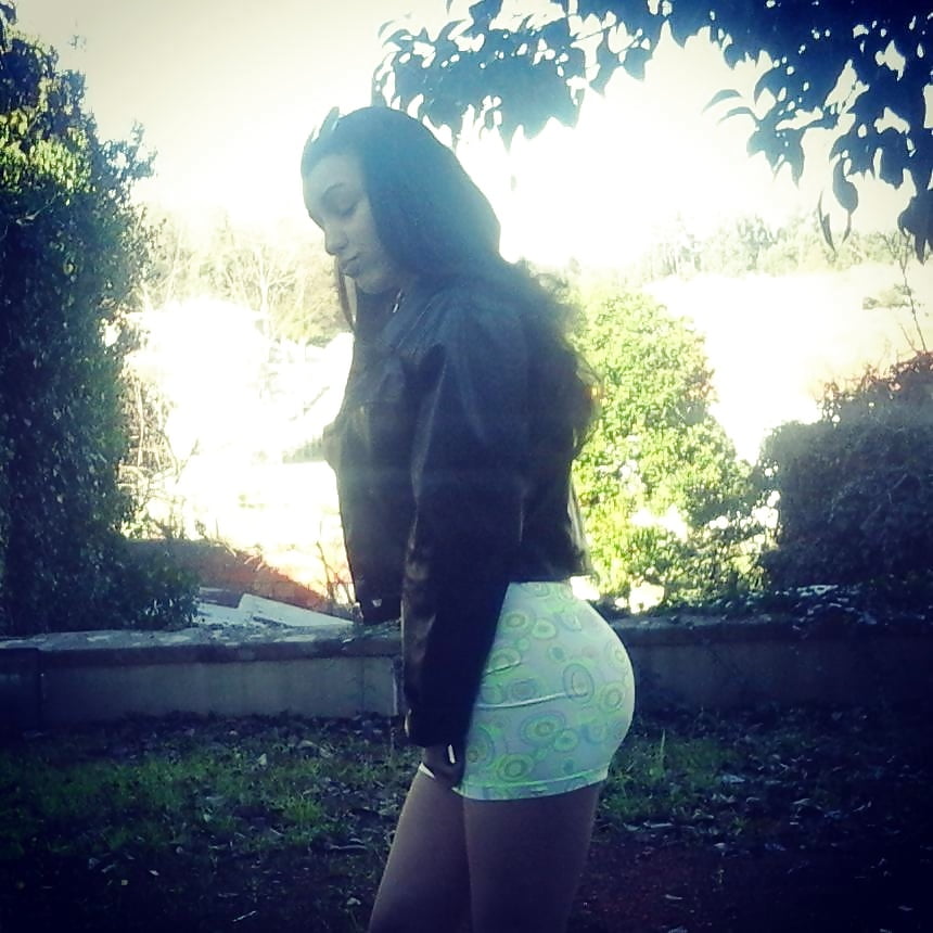 Instagram Slut Luciana adult photos