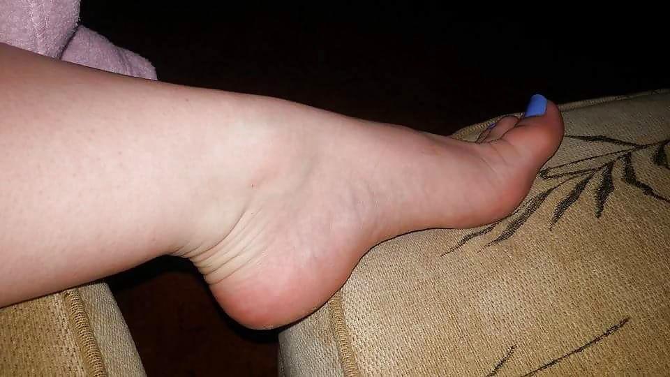 Red and Blue toes, Heels, Feet and Sexy Soles adult photos