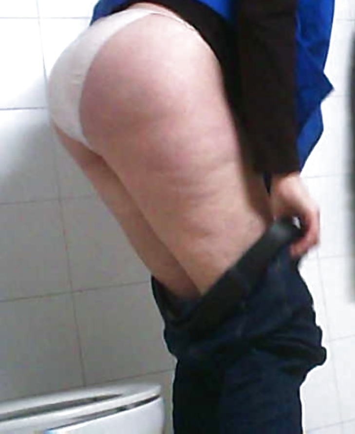 My cleaning girl changing and adult photos