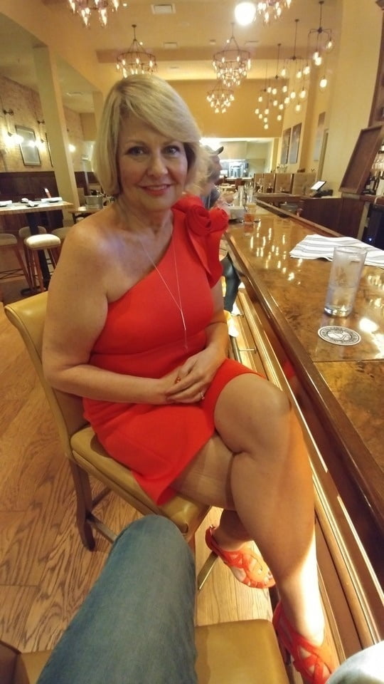 Mature Ladies Dressed But Sexy 128 - 50 Photos 