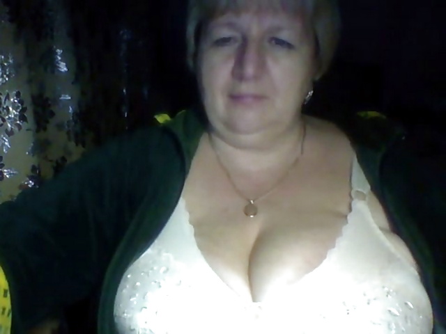Elena, 50 yo! Russian bbw with big tits! Amateur! adult photos