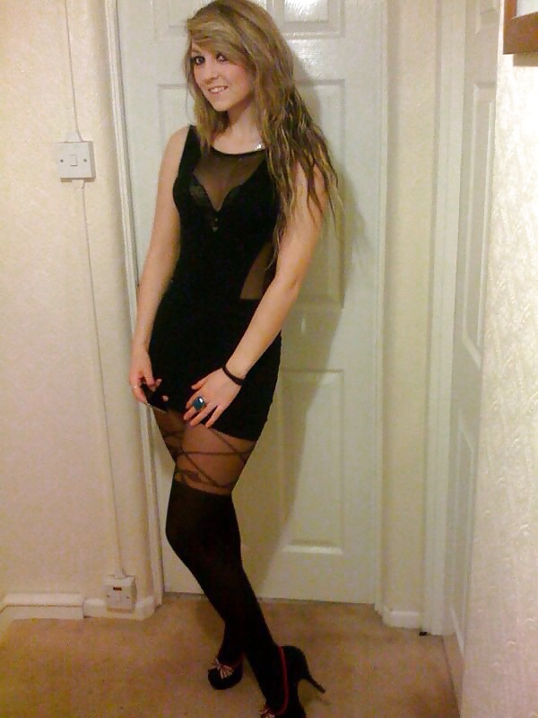 uk Facebook slut Chrissy adult photos