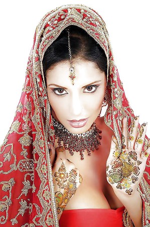 INDIAN BRIDE NAINA-INDIAN DESI PORN SET 7.0 - 24 Pics | xHamster