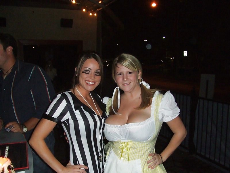 Busty women 152 (Dressed special) adult photos