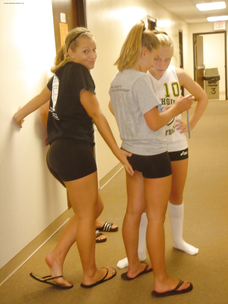 Voyeur  teens adult photos