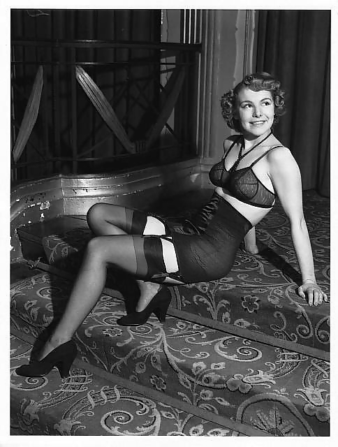 Sexy Vintage 4 adult photos