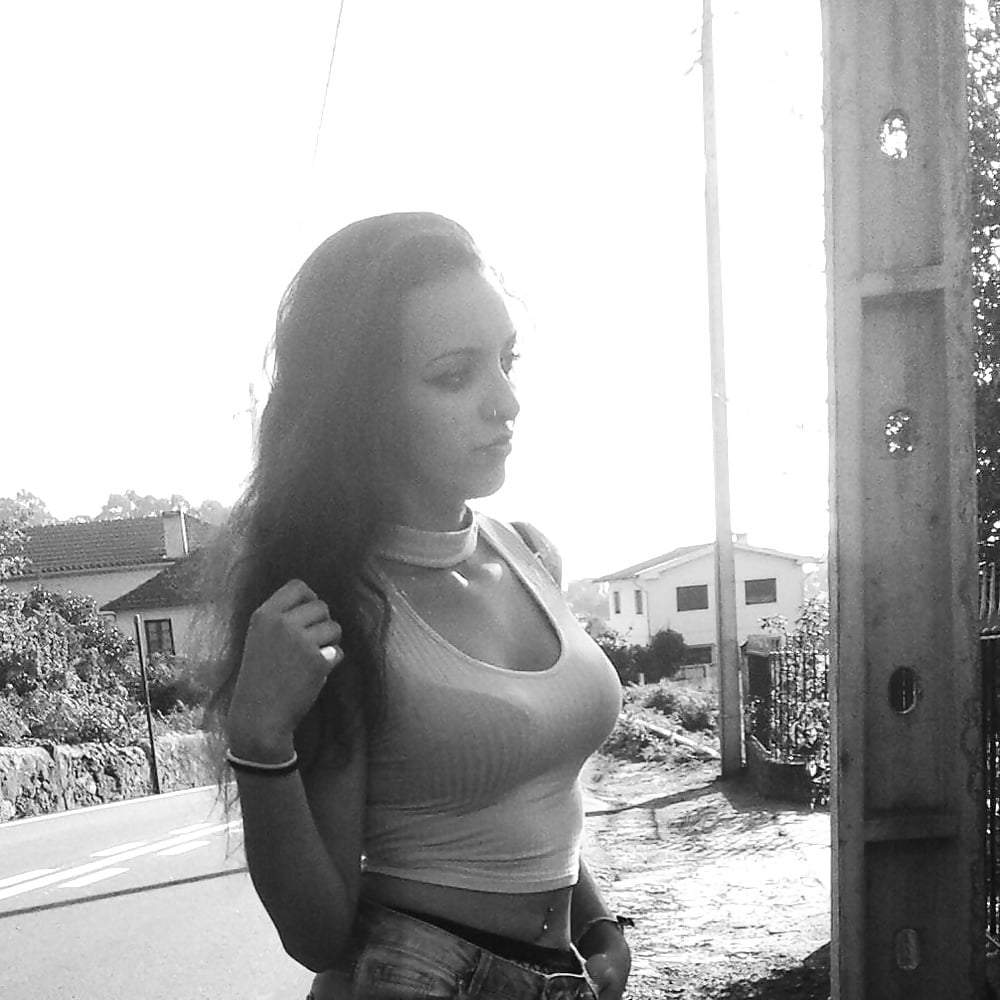 Instagram Slut Luciana adult photos