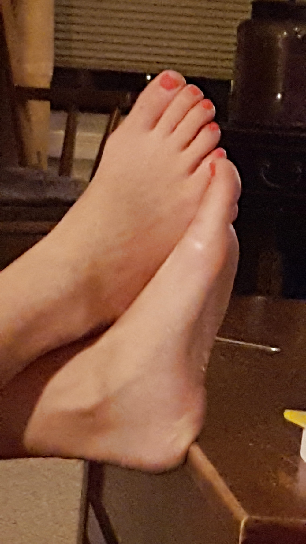 Sexy wife feet adult photos