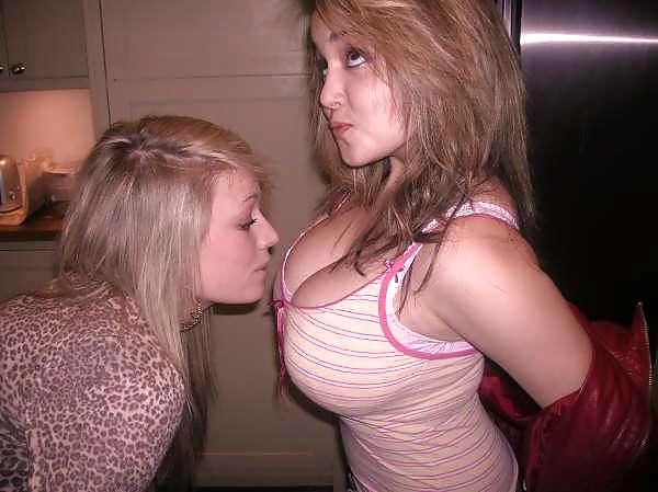 Big Tits Girls adult photos