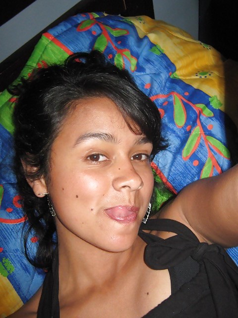Skiny girl adult photos