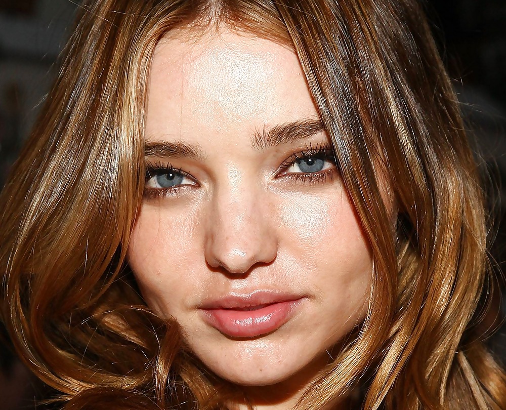 Miranda Kerr adult photos