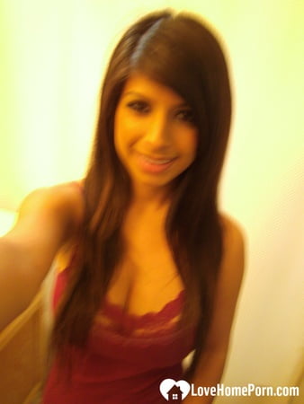 do my sexy curves make you hard         