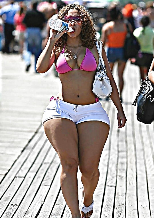 Gorgeous thighs 1 adult photos