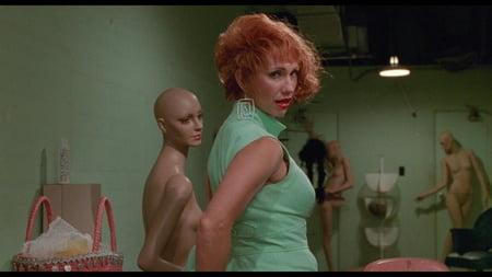 Kathy baker sexy - 🧡 Movies - ET: The Extra-Terrestial (1982) vs Edward Sc...