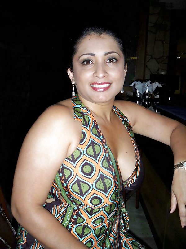 hot Indian milf adult photos