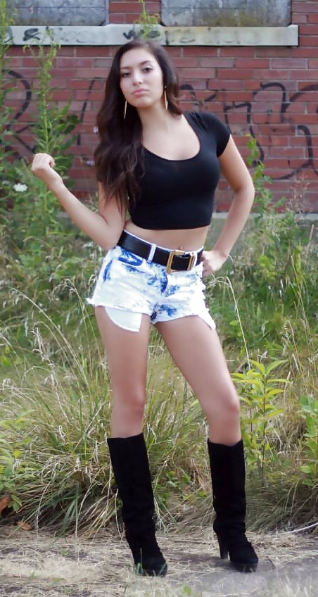 hot girls 15 adult photos