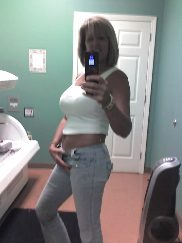 debbie  from kentucky exposed adult photos