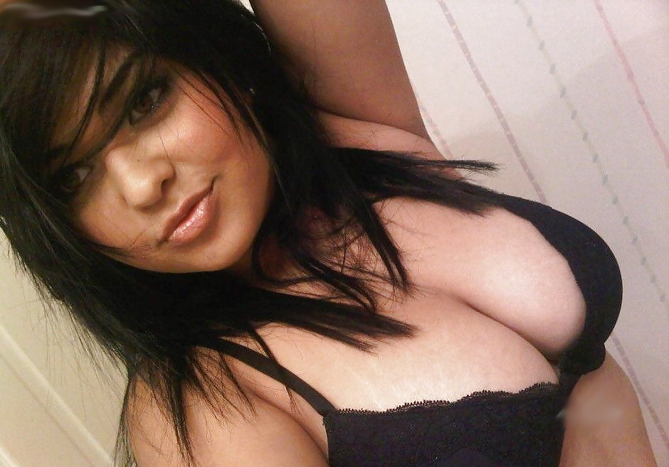 19 Year Old Amateur Indian adult photos