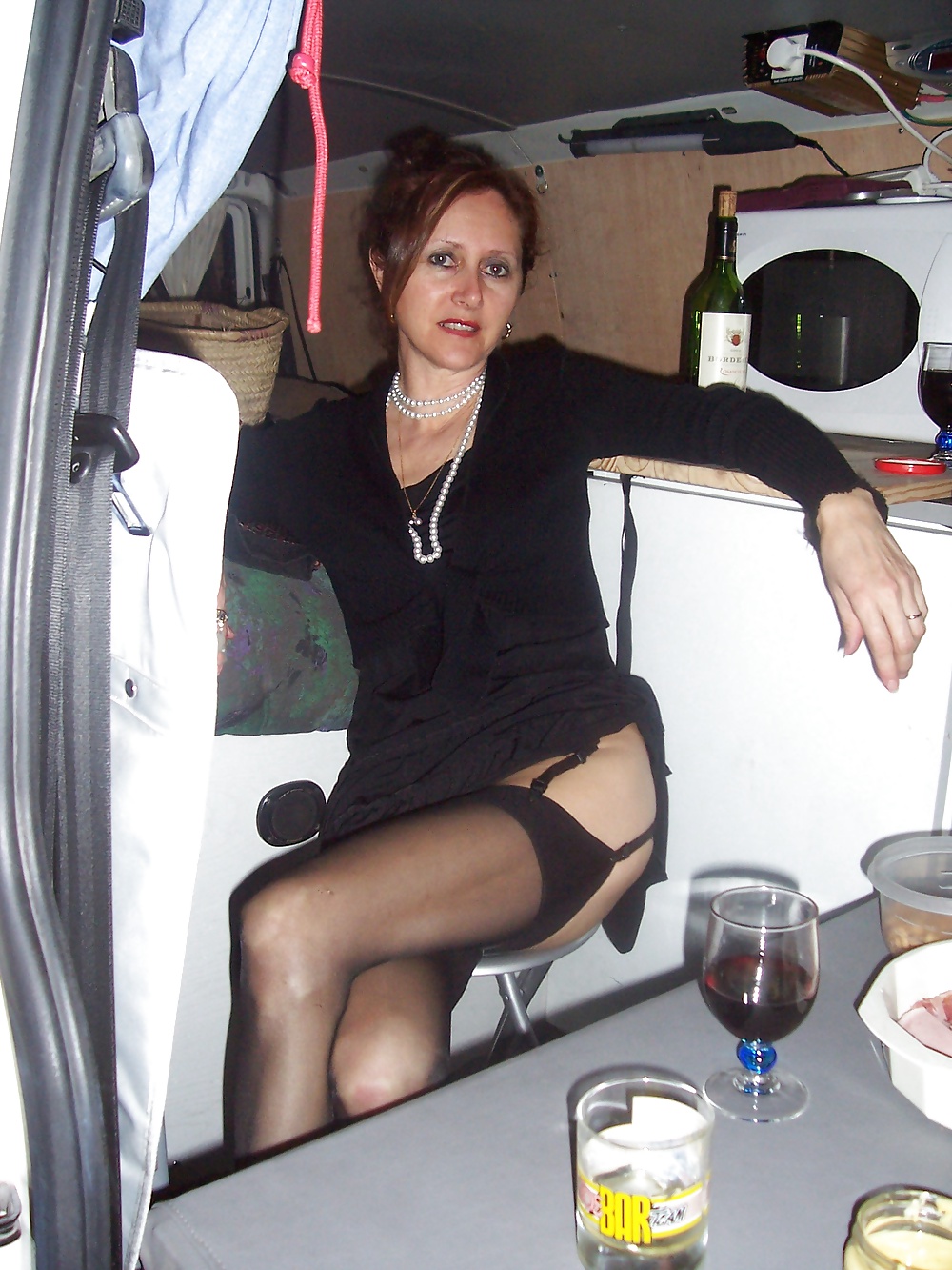 brunette milf adult photos