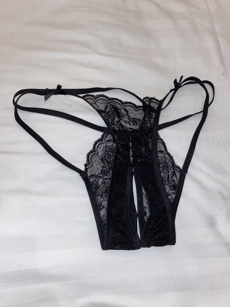 My sexy Crotchless Black knickers for sale - 13 Photos 