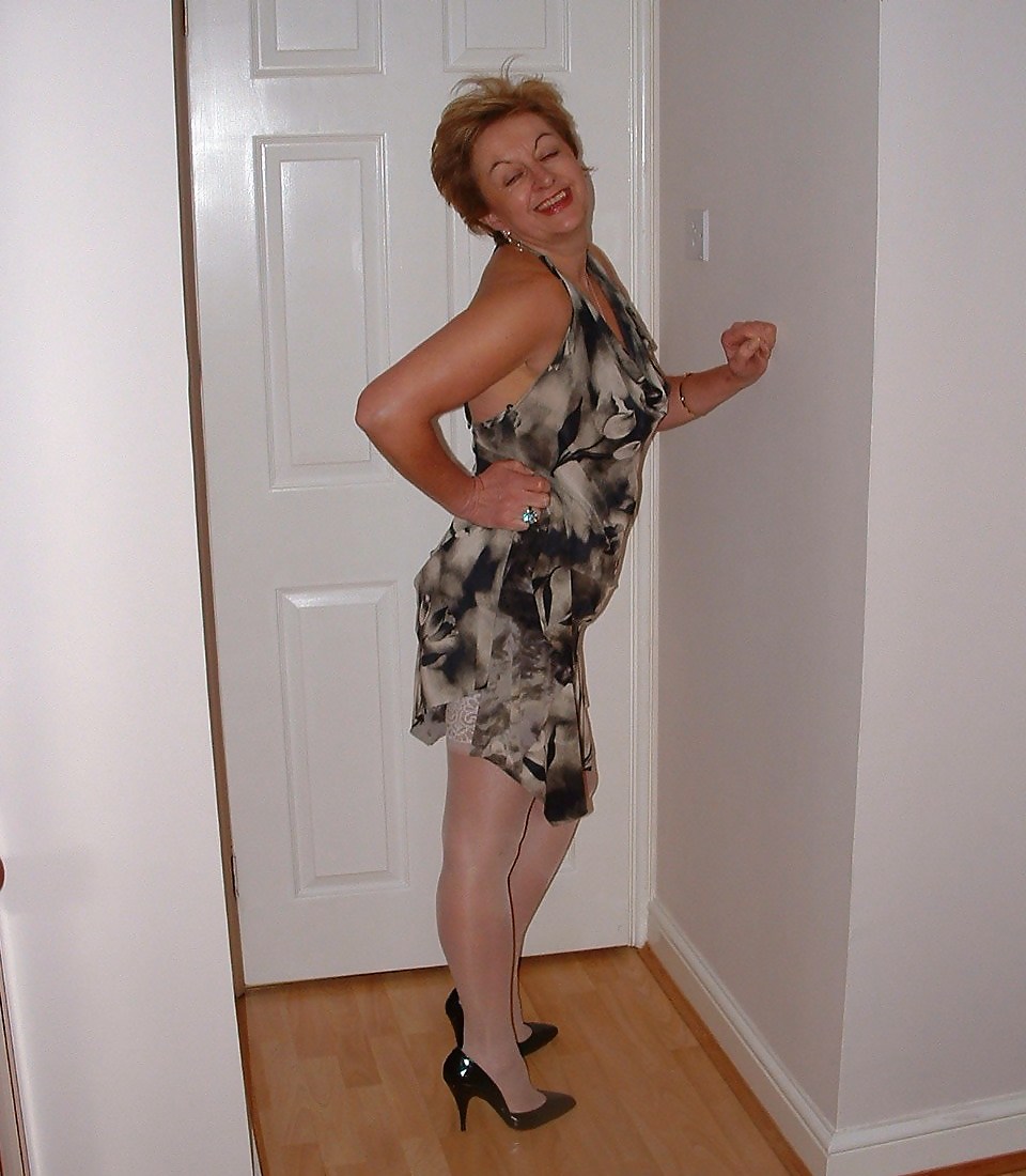 hotlegs-chubby mature7-15 adult photos