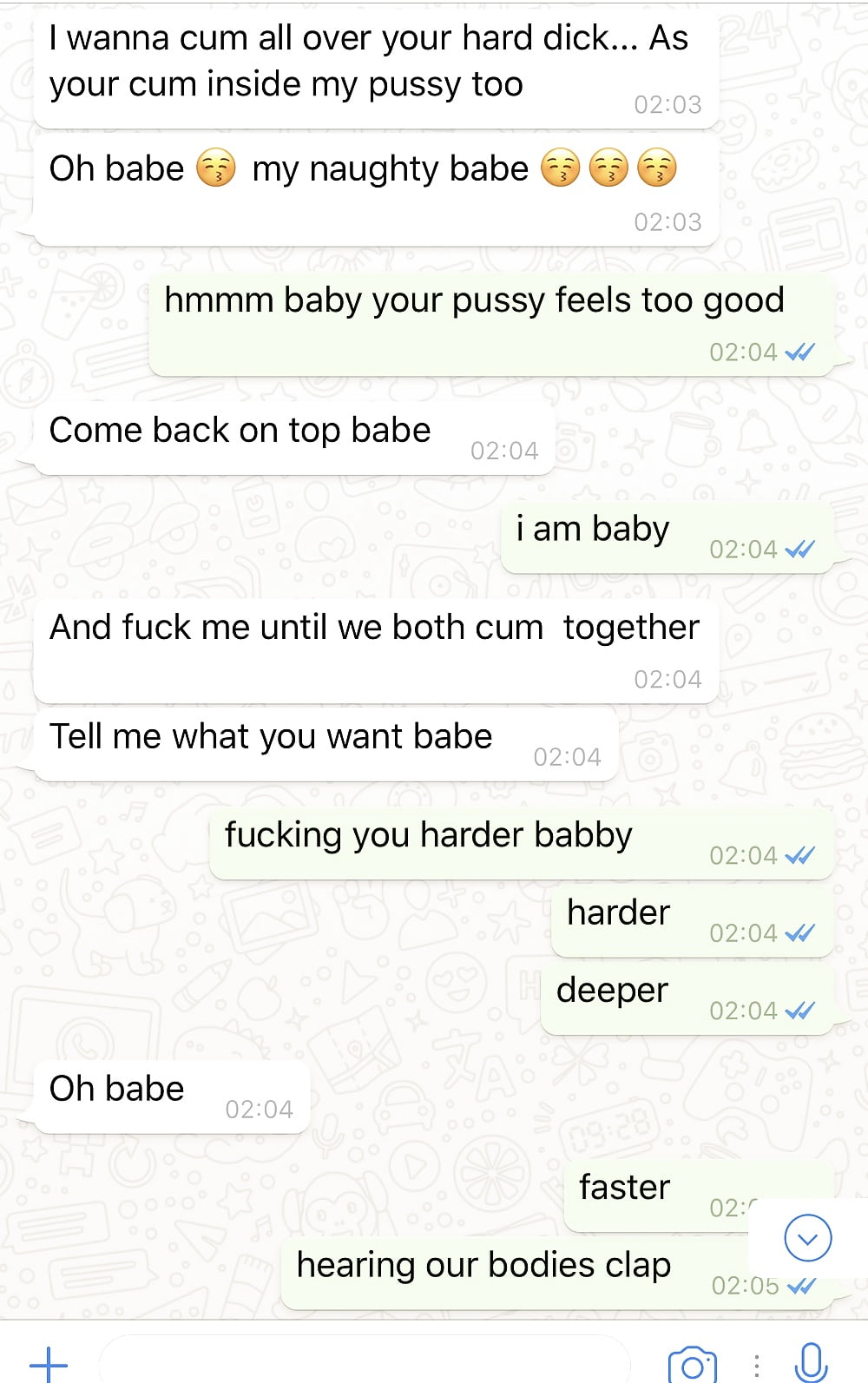 Sexting with my Paki Girlfriend adult photos