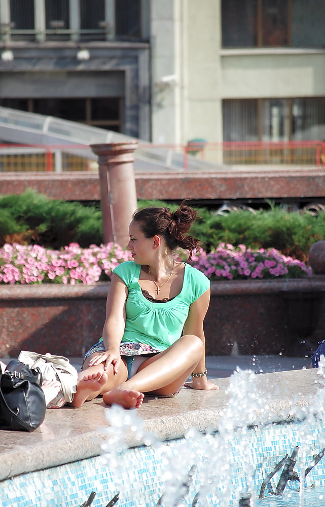 Voyeur.Candid.10 adult photos