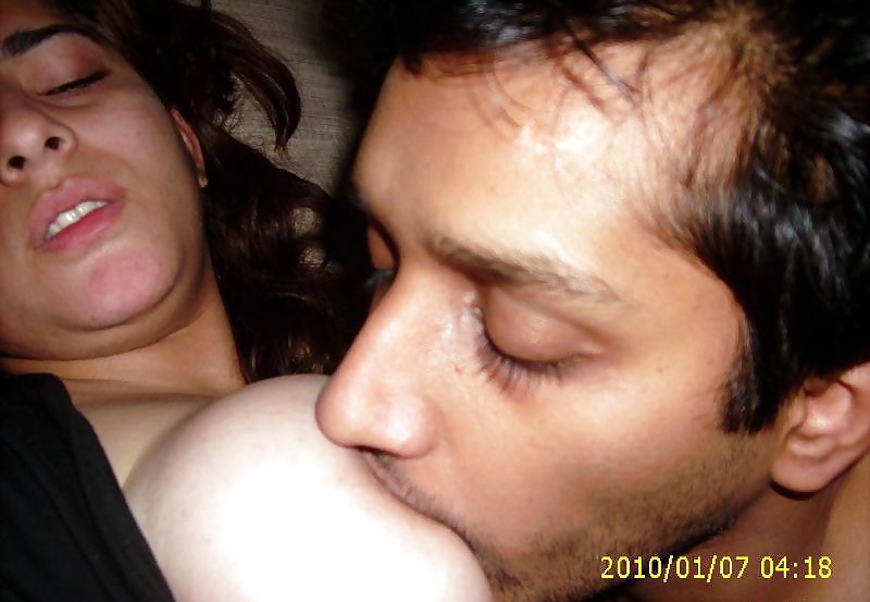 Another Indian Couple adult photos