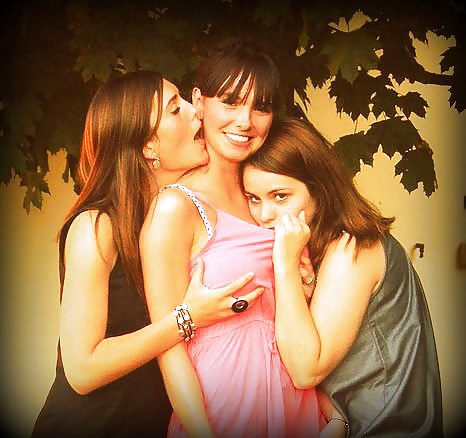 Louise la petite salope adult photos