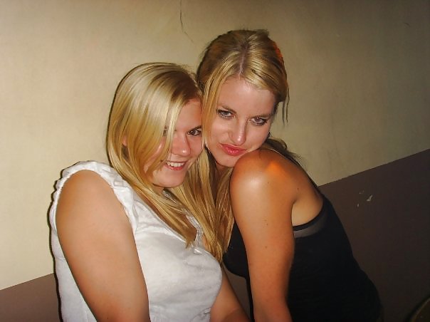 Sexy Facebook Girls adult photos