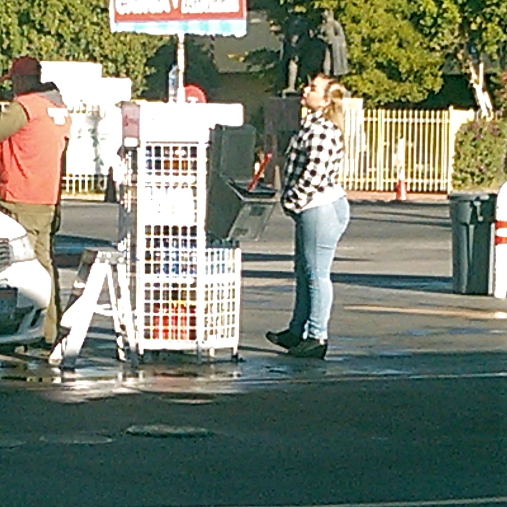 chicas el la calle adult photos