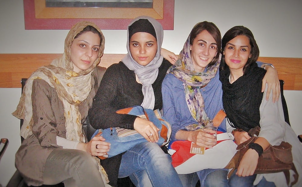 feut sich wenn sie Schwanz blasen darf adult photos