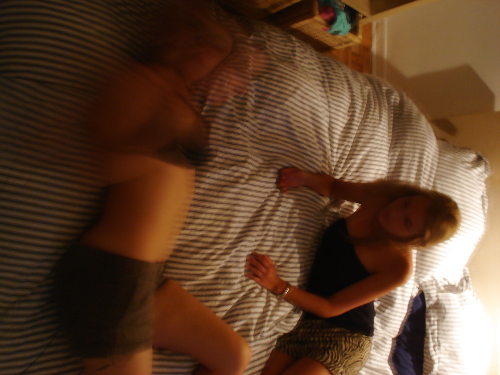 Amateur Nude Photos - Horny Teen Swingers adult photos