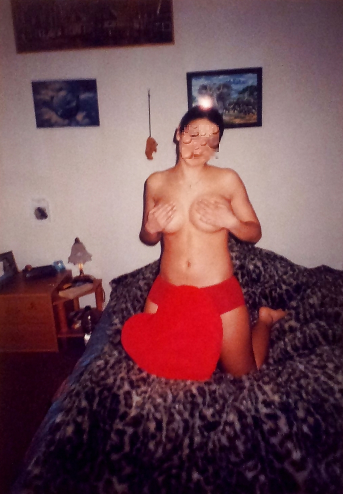 big titted ex Girlfriend sent pics on valentines  day -- 18+ adult photos