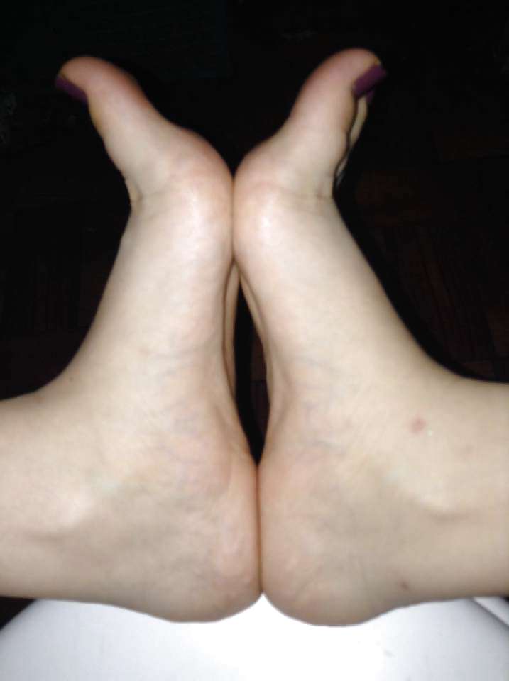 Girlfriend Feet adult photos