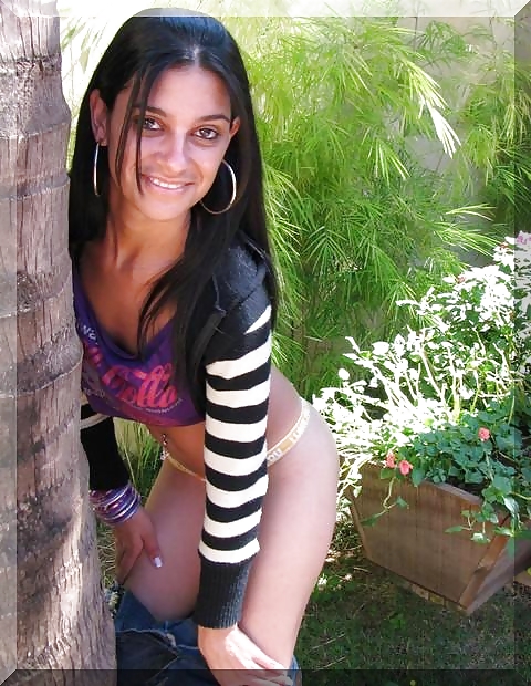 SaintPaulGirls Sao Paulo - Brazil... Tropical Outdoor Strip adult photos