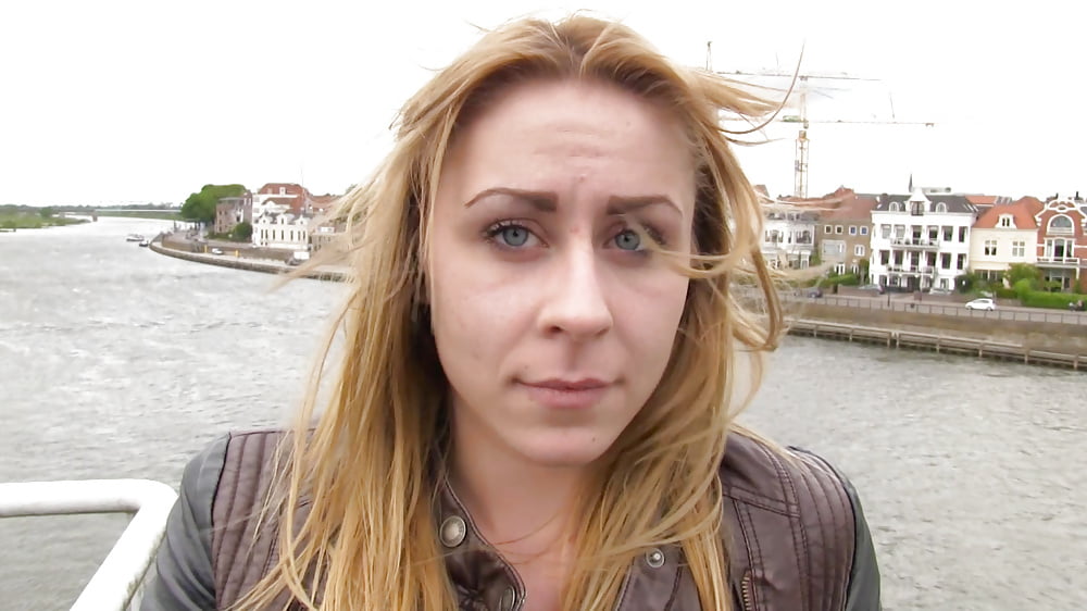 Lindsey - Dutch Teen Slut adult photos