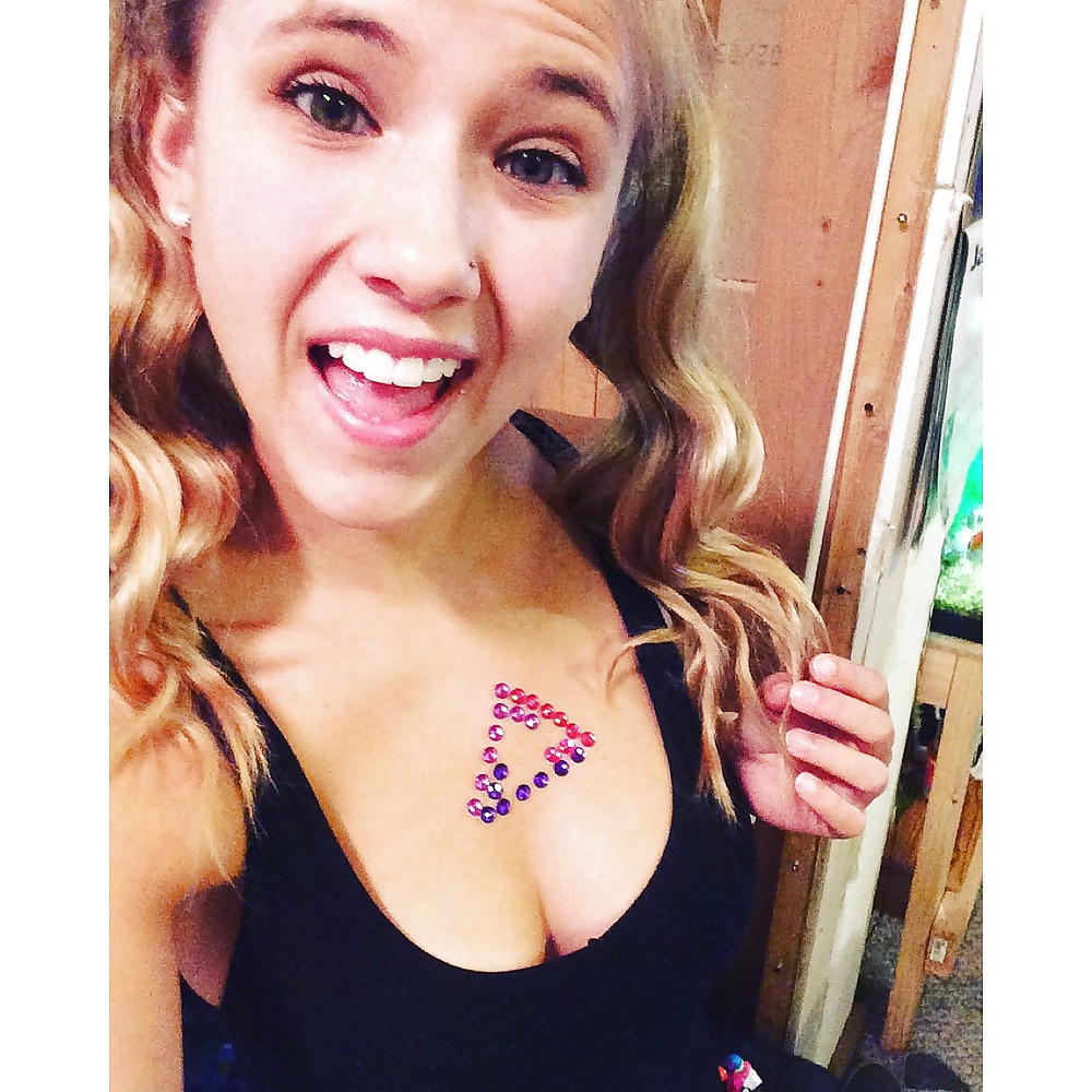 Blonde College Party Girl adult photos