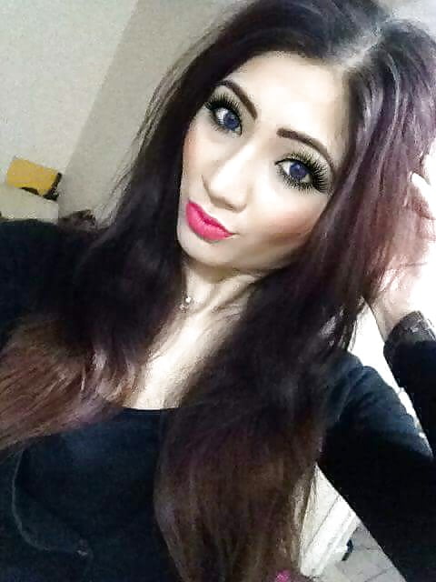 Real Paki Pakistani Indian Arab Afghan Model NN Clothes Hot adult photos