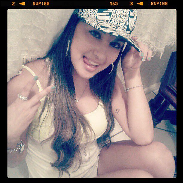 JULIA CAVALHEIRO MOREIRA adult photos