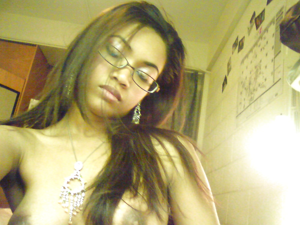 Sexy Black Chick With Glasses adult photos