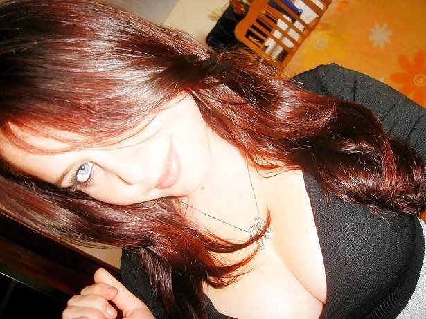 Teen - Bruna Bruce adult photos