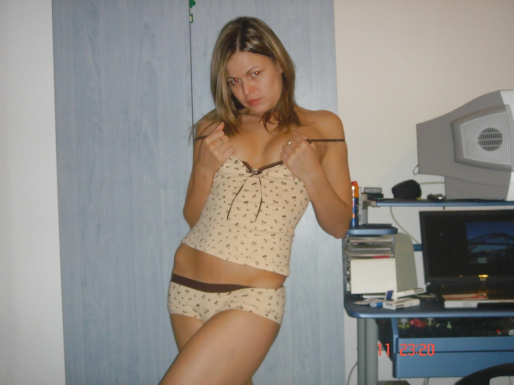 Federica cute horny GF Italian adult photos