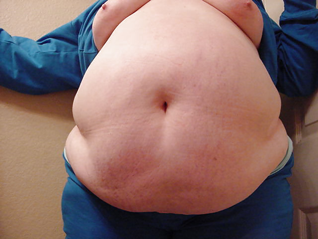 My girl (SSBBW) adult photos
