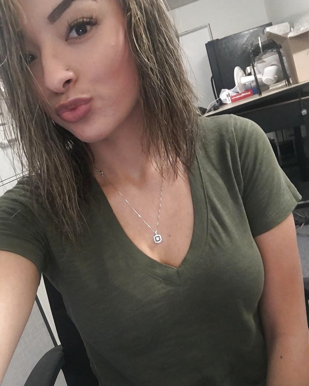 Tight Latina slut Alexis adult photos