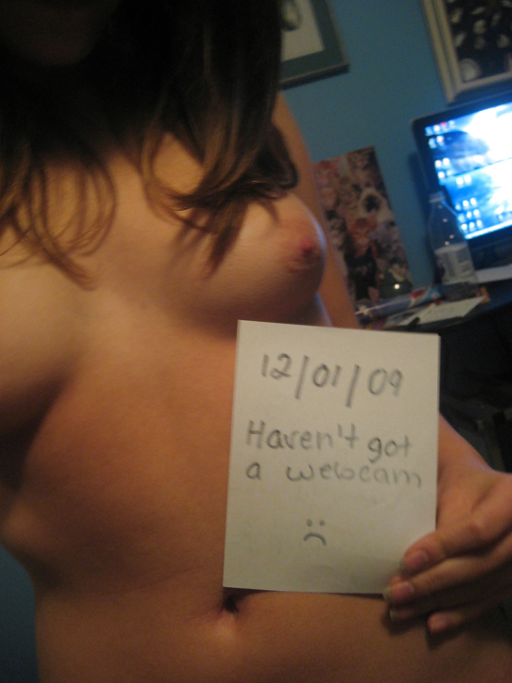 HORNY KATE INSERTING by COOLBUDY adult photos