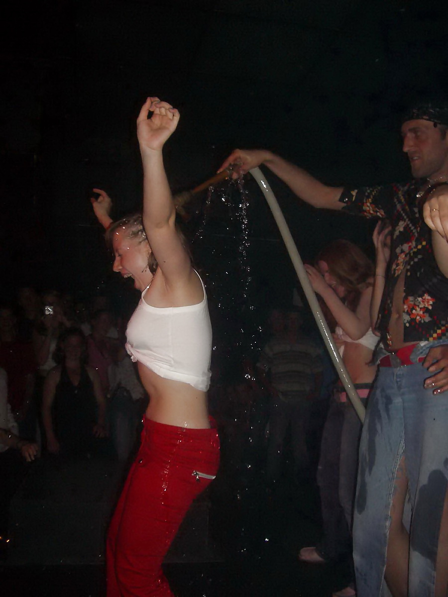 Wet Tee Shirt Contest Time! adult photos